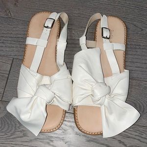 Zara Girls bow sandals